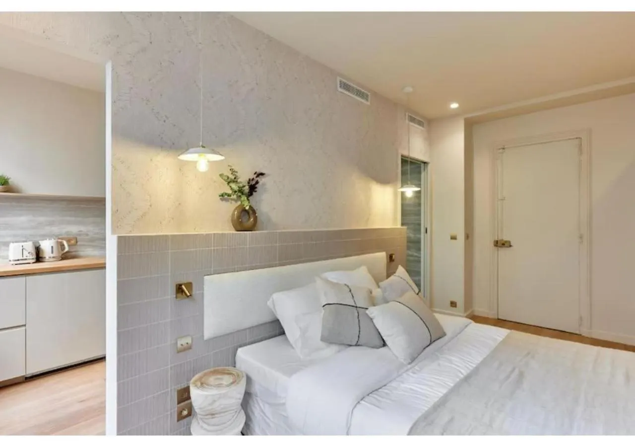 Apartment Studio Center Of Paris Beaubourg By Studioprestige